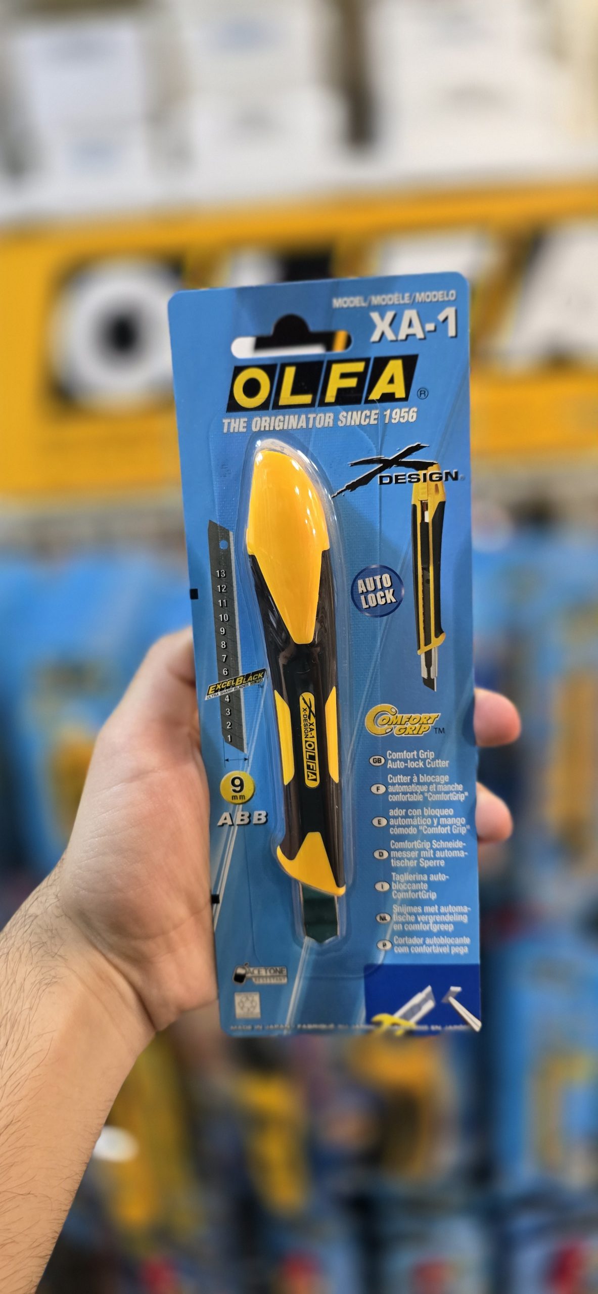 XA-1 کاتر قفل اتوماتیک با دسته نرم اُلفا مدل 1-XA